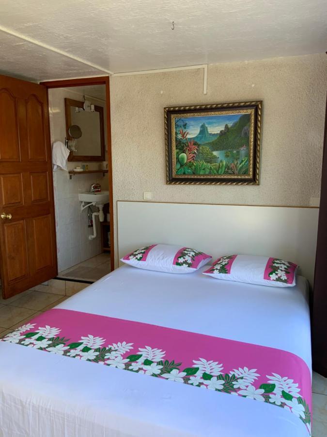 Faaa Tahitininalodge 1 מראה חיצוני תמונה