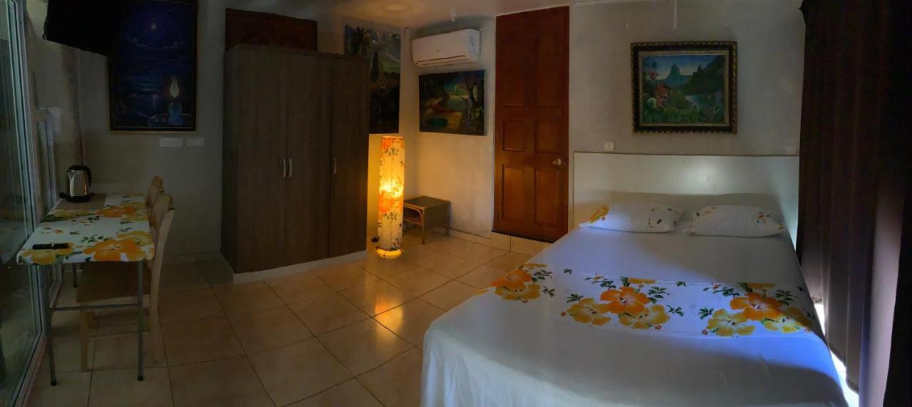 Faaa Tahitininalodge 1 מראה חיצוני תמונה